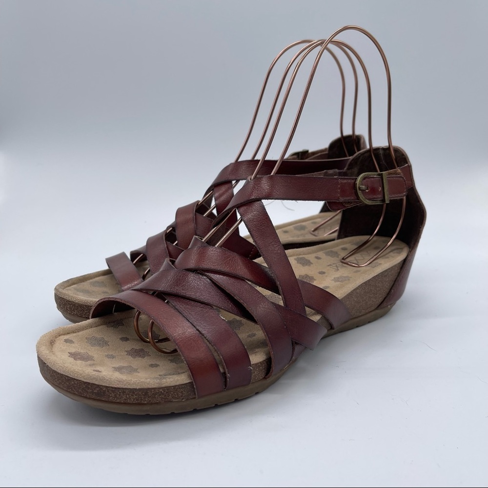 Axxiom, Strappy Wedge Sandals. Size 11M. In excellent condition!